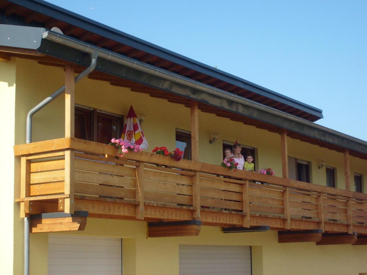 Hostal Winzerhof Spengler Kulsheim Exterior foto